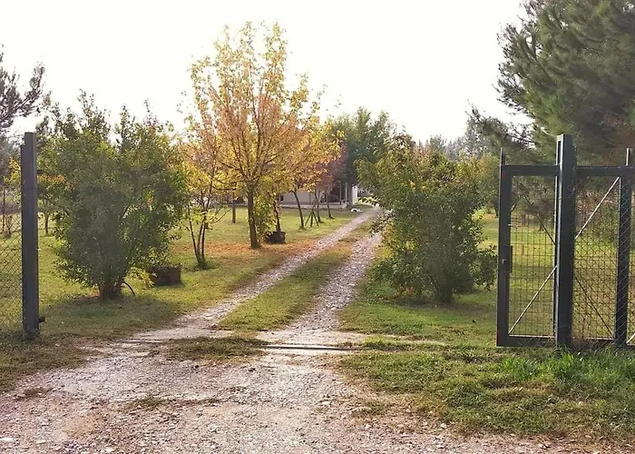 Το Σπίτι Στο Αγρόκτημα